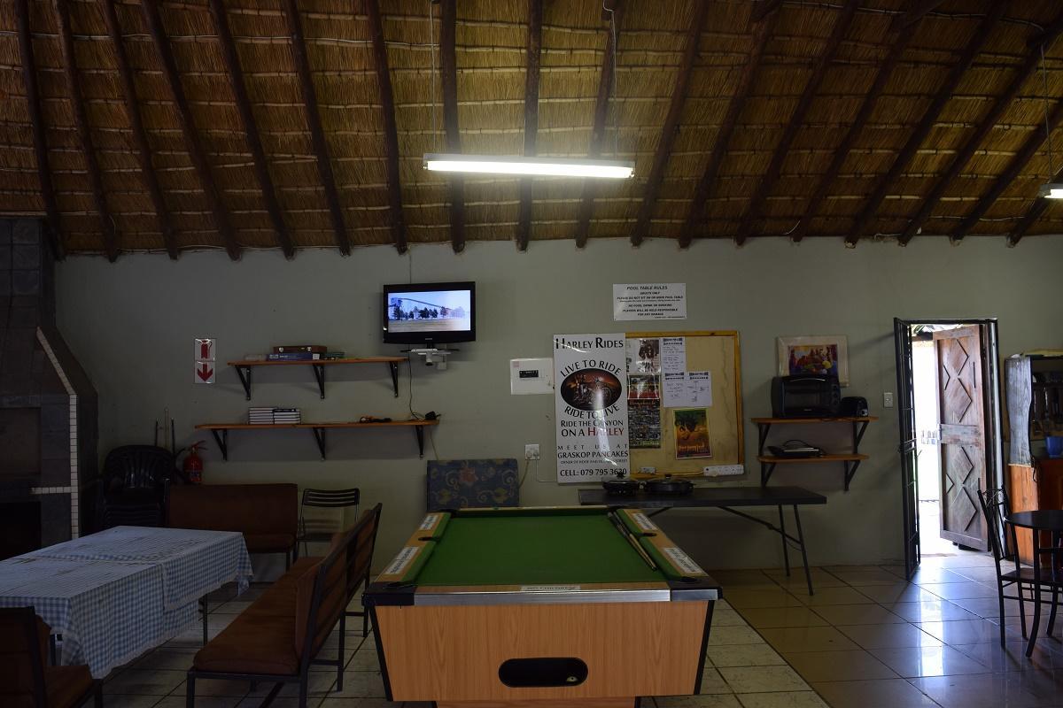 Sheri'S Lodge & Backpackers جراسكوب المظهر الخارجي الصورة